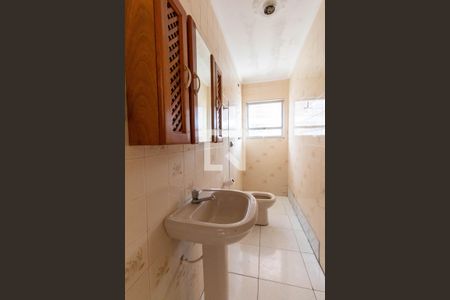 Casa para alugar com 80m², 2 quartos e sem vaga Casa para alugar com 80m², 2 quartos e sem vagaBanheiro