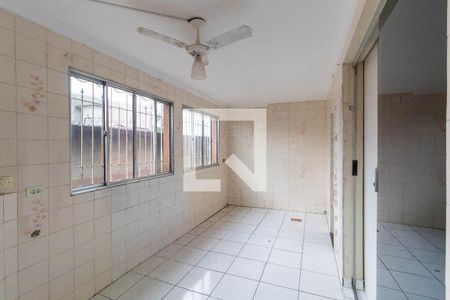Casa para alugar com 80m², 2 quartos e sem vaga Casa para alugar com 80m², 2 quartos e sem vagaSuíte