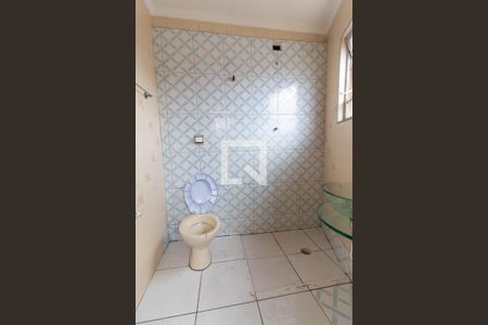 Casa para alugar com 80m², 2 quartos e sem vaga Casa para alugar com 80m², 2 quartos e sem vagaBanheiro da Suíte