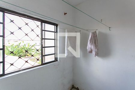 Casa à venda com 180m², 5 quartos e 2 vagas Casa à venda com 180m², 5 quartos e 2 vagasCasa 2- Closet do Quarto