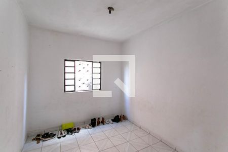 Casa à venda com 180m², 5 quartos e 2 vagas Casa à venda com 180m², 5 quartos e 2 vagasCasa 2- Quarto 2