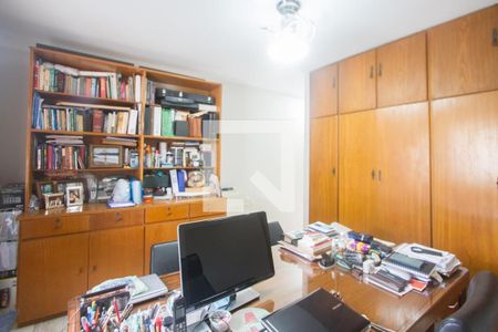 Casa à venda com 400m², 4 quartos e 4 vagasSuíte 3