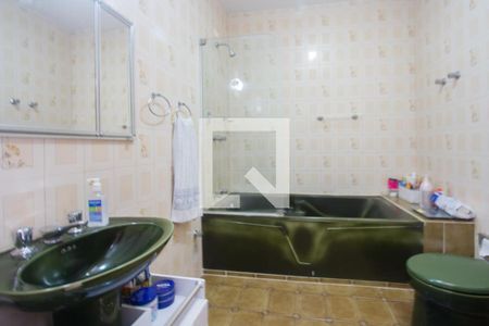 Casa à venda com 400m², 4 quartos e 4 vagasBanheiro Suíte 1