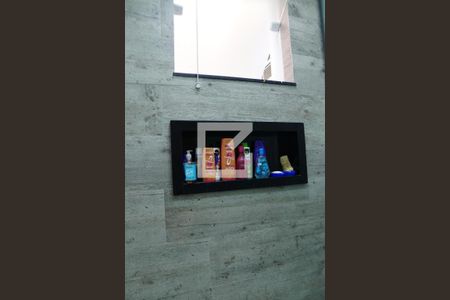 Casa à venda com 100m², 4 quartos e 2 vagasBanheiro Suíte 1