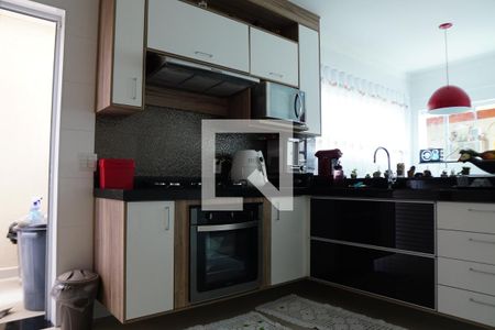 Casa à venda com 100m², 4 quartos e 2 vagasCozinha