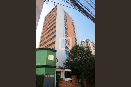 Apartamento à venda com 176m², 3 quartos e 2 vagas Apartamento à venda com 176m², 3 quartos e 2 vagasFachada