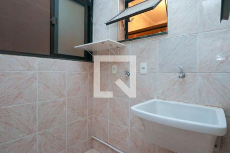 Apartamento para alugar com 79m², 2 quartos e 1 vagaÁrea de Serviço