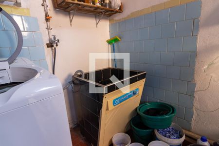 Casa à venda com 330m², 5 quartos e 2 vagasÁrea de Serviço