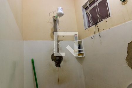 Casa à venda com 330m², 5 quartos e 2 vagasBanheiro 3