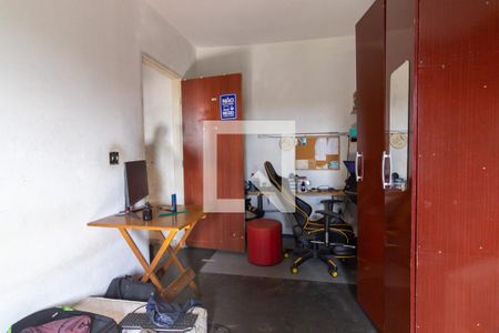 Casa à venda com 330m², 5 quartos e 2 vagasQuarto 3