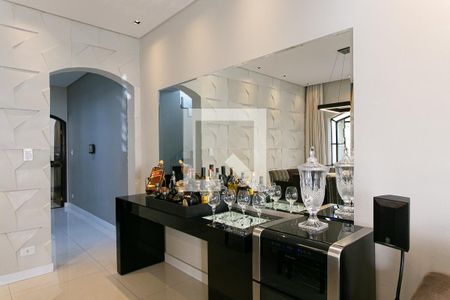 Sala de casa à venda com 4 quartos, 250m² em Vila Moreira, São Paulo