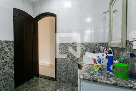 Casa à venda com 250m², 4 quartos e 2 vagasBanheiro