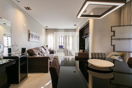 Sala de casa à venda com 4 quartos, 250m² em Vila Moreira, São Paulo