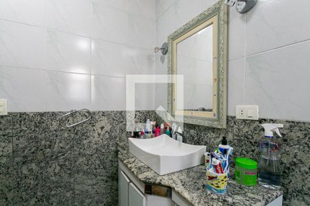 Casa à venda com 250m², 4 quartos e 2 vagasBanheiro