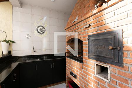 Casa à venda com 250m², 4 quartos e 2 vagasEspaço Gourmet - Churrasqueira