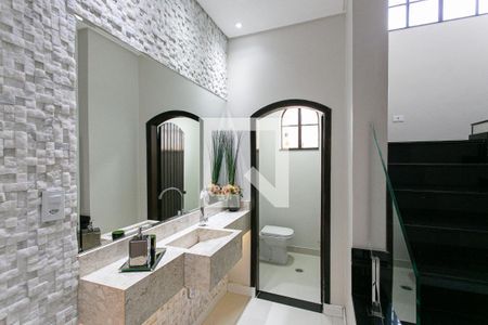 Casa à venda com 250m², 4 quartos e 2 vagasLavabo