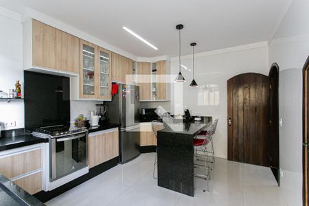 Casa à venda com 250m², 4 quartos e 2 vagasCozinha