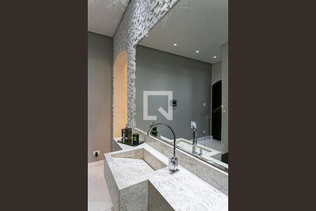 Casa à venda com 250m², 4 quartos e 2 vagasLavabo