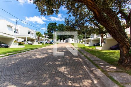 Casa de condomínio para alugar com 260m², 2 quartos e 2 vagas Casa de condomínio para alugar com 260m², 2 quartos e 2 vagasVista da Rua