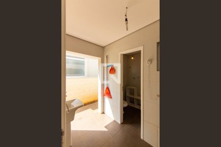 Casa de condomínio para alugar com 260m², 2 quartos e 2 vagas Casa de condomínio para alugar com 260m², 2 quartos e 2 vagasÁrea de Serviço