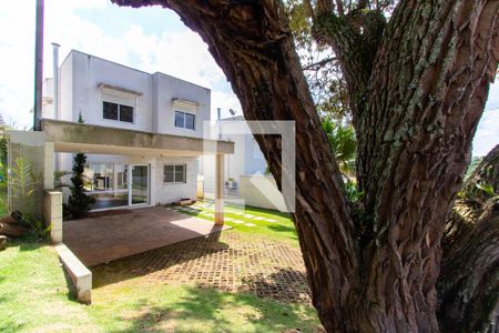 Casa de condomínio para alugar com 260m², 2 quartos e 2 vagas Casa de condomínio para alugar com 260m², 2 quartos e 2 vagasFachada da Casa