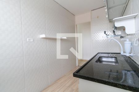 Cozinha de apartamento para alugar com 2 quartos, 53m² em Vila São Silvestre, São Paulo