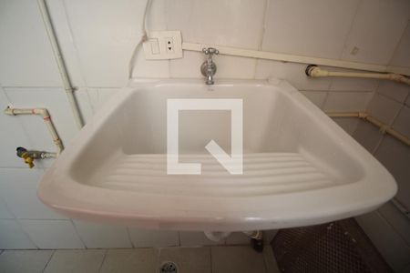 Apartamento para alugar com 65m², 2 quartos e 1 vagaÁrea de Serviço