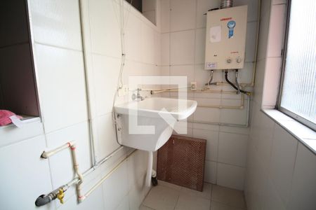 Apartamento para alugar com 65m², 2 quartos e 1 vagaÁrea de Serviço