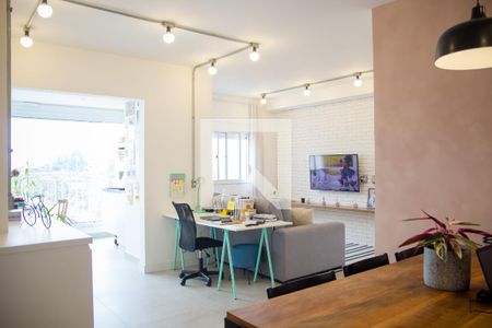 Apartamento para alugar com 74m², 2 quartos e 2 vagas Apartamento para alugar com 74m², 2 quartos e 2 vagasSala