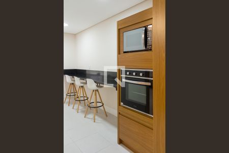 Apartamento para alugar com 74m², 2 quartos e 2 vagas Apartamento para alugar com 74m², 2 quartos e 2 vagasÁrea comum - Salão de festas