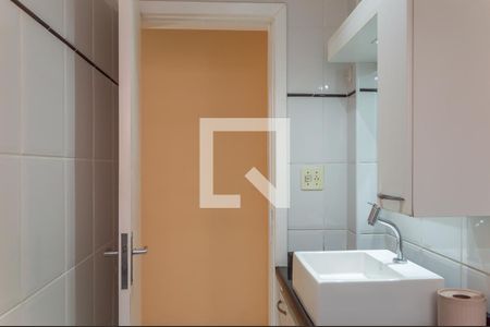 Apartamento à venda com 58m², 2 quartos e 1 vaga Apartamento à venda com 58m², 2 quartos e 1 vagaBanheiro