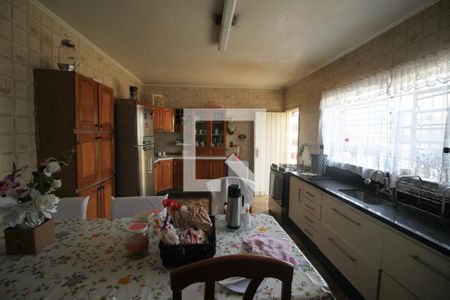 Casa à venda com 100m², 4 quartos e 2 vagasCozinha