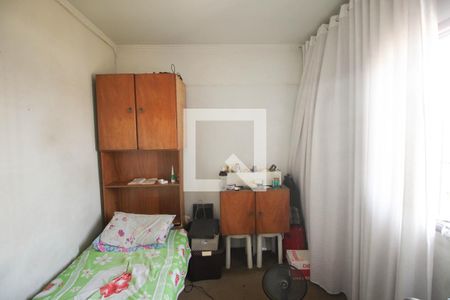 Casa à venda com 100m², 4 quartos e 2 vagasquarto 3