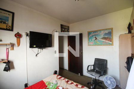 Casa à venda com 100m², 4 quartos e 2 vagasquarto 2