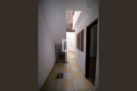 Corredor de casa de condomínio para alugar com 2 quartos, 70m² em Jardim Tiete, São Paulo