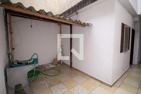 Casa de condomínio para alugar com 70m², 2 quartos e 1 vagaÁrea de Serviço
