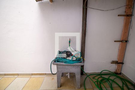 Casa de condomínio para alugar com 70m², 2 quartos e 1 vagaÁrea de Serviço