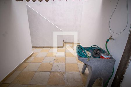 Casa de condomínio para alugar com 70m², 2 quartos e 1 vagaÁrea de Serviço