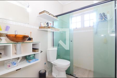 Casa à venda com 260m², 5 quartos e 3 vagas Casa à venda com 260m², 5 quartos e 3 vagasBanheiro da Suíte 3