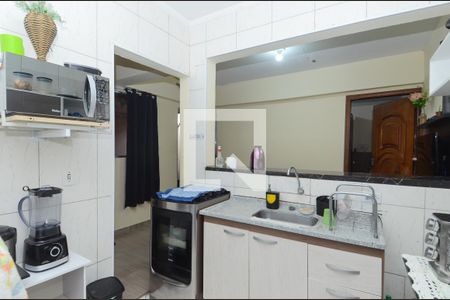 Casa à venda com 260m², 5 quartos e 3 vagas Casa à venda com 260m², 5 quartos e 3 vagasCozinha - Casa 2