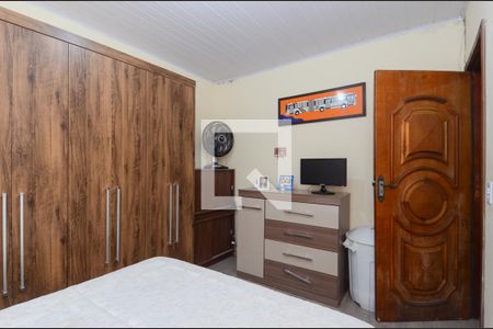 Casa à venda com 260m², 5 quartos e 3 vagas Casa à venda com 260m², 5 quartos e 3 vagasQuarto 1 - Casa 2