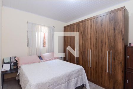 Casa à venda com 260m², 5 quartos e 3 vagas Casa à venda com 260m², 5 quartos e 3 vagasQuarto 1 - Casa 2