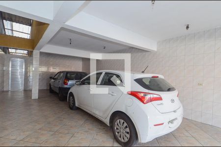 Casa à venda com 260m², 5 quartos e 3 vagas Casa à venda com 260m², 5 quartos e 3 vagasGaragem