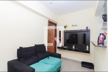 Casa à venda com 260m², 5 quartos e 3 vagas Casa à venda com 260m², 5 quartos e 3 vagasSala - Casa 2