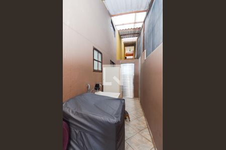 Casa à venda com 260m², 5 quartos e 3 vagas Casa à venda com 260m², 5 quartos e 3 vagasÁrea de Serviço - Casa 2