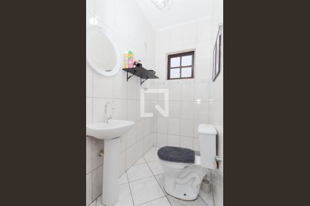 Casa à venda com 260m², 5 quartos e 3 vagas Casa à venda com 260m², 5 quartos e 3 vagasLavabo