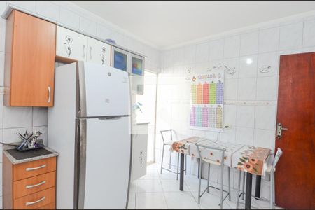 Casa à venda com 260m², 5 quartos e 3 vagas Casa à venda com 260m², 5 quartos e 3 vagasCozinha