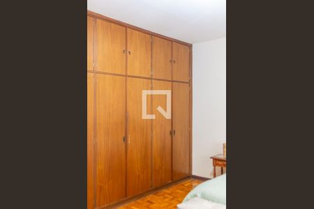 Casa à venda com 185m², 3 quartos e 2 vagasQuarto 1