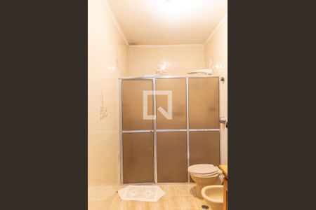 Casa à venda com 185m², 3 quartos e 2 vagasBanheiro