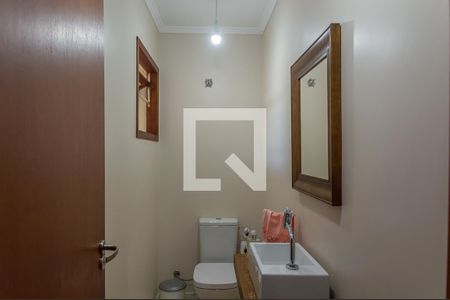 Casa à venda com 185m², 3 quartos e 2 vagasLavabo